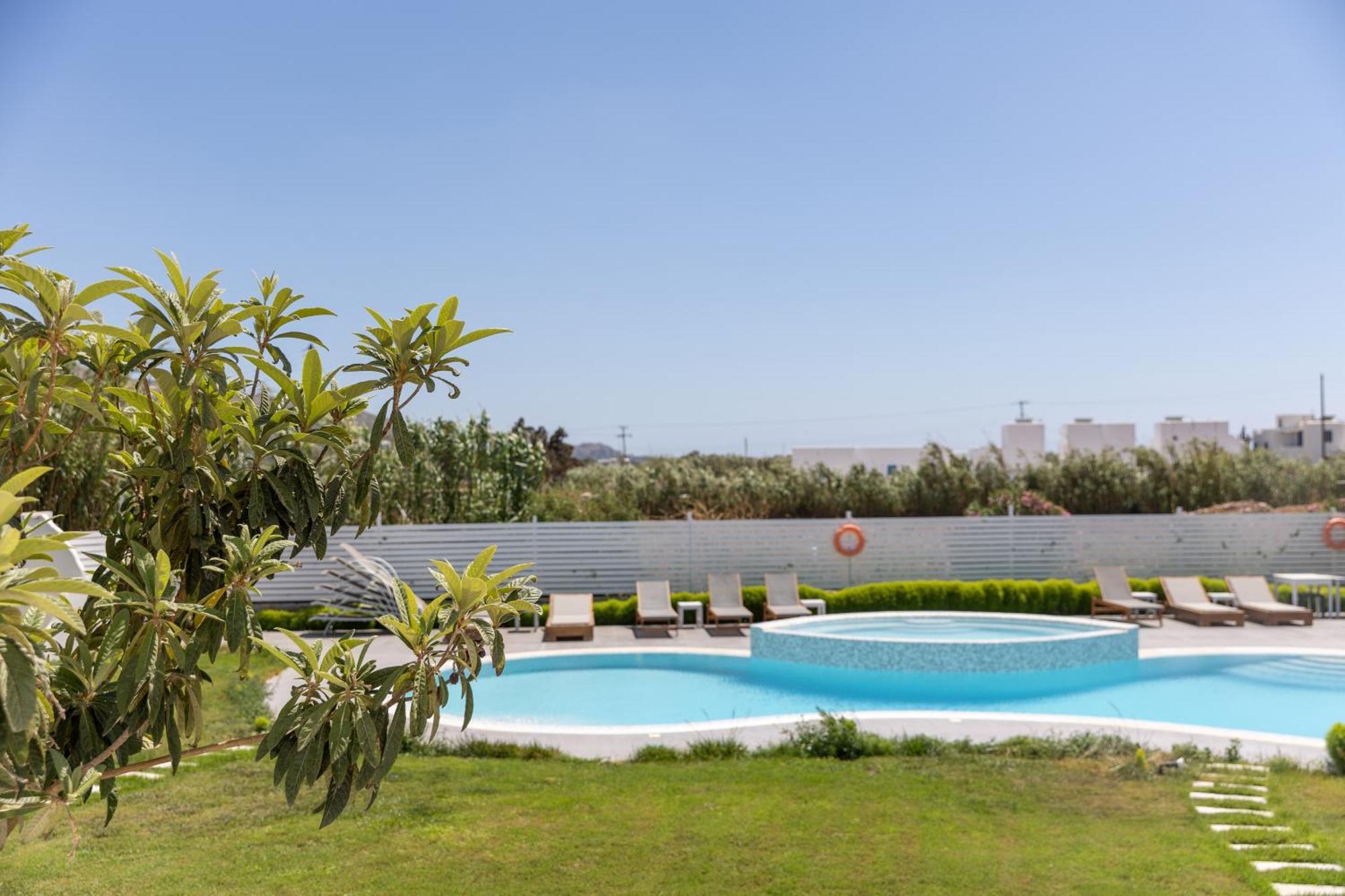 Depis Edem Luxury Villas Naxos ปลากา ภายนอก รูปภาพ