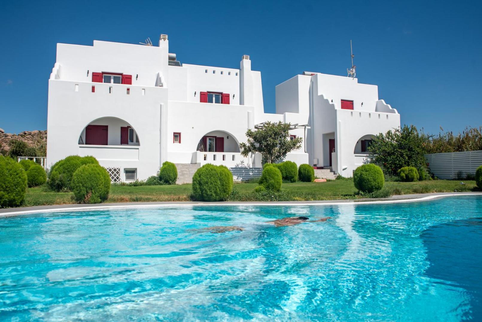 Depis Edem Luxury Villas Naxos ปลากา ภายนอก รูปภาพ