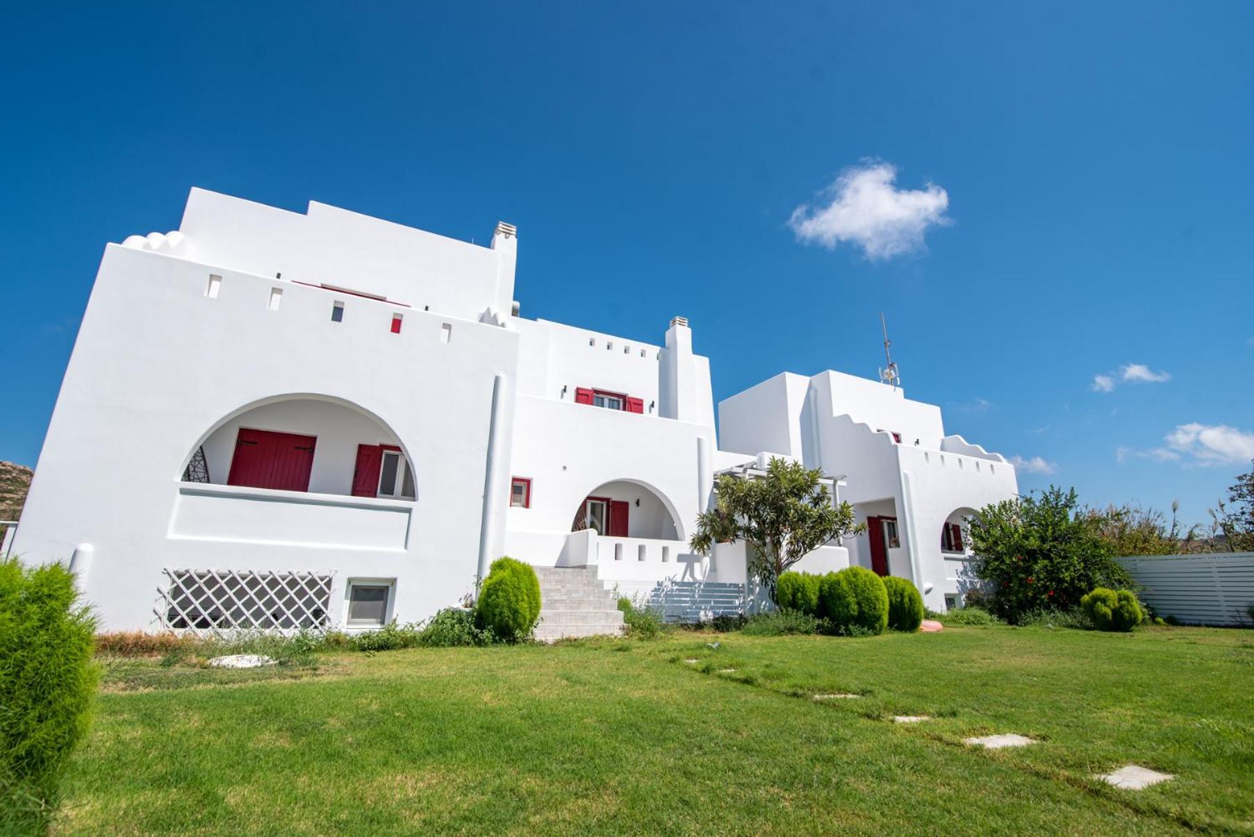 Depis Edem Luxury Villas Naxos ปลากา ภายนอก รูปภาพ